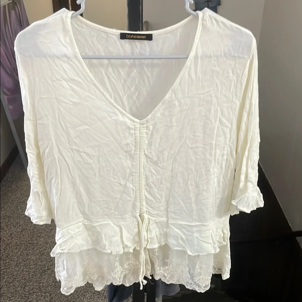 Bluheaven Elegant Boho Cream Lace Hem Ruffled Sleeve Blouse - Picture 1 of 9